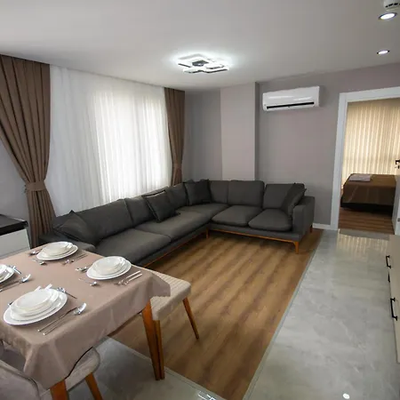Luxury Life 3*
