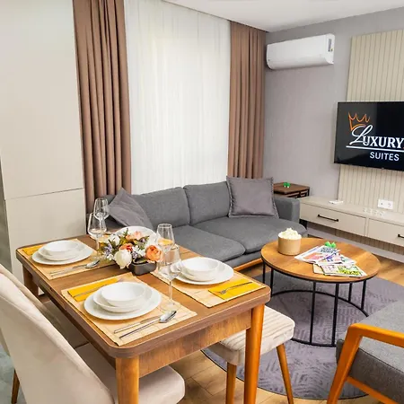 Otel Luxury Life