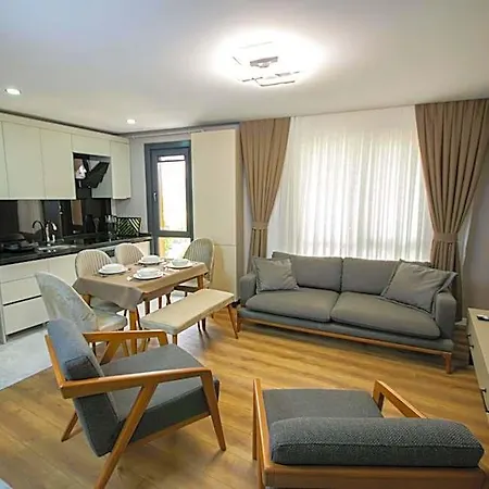 Luxury Life 3*
