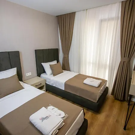 Hotel Luxury Life 3*